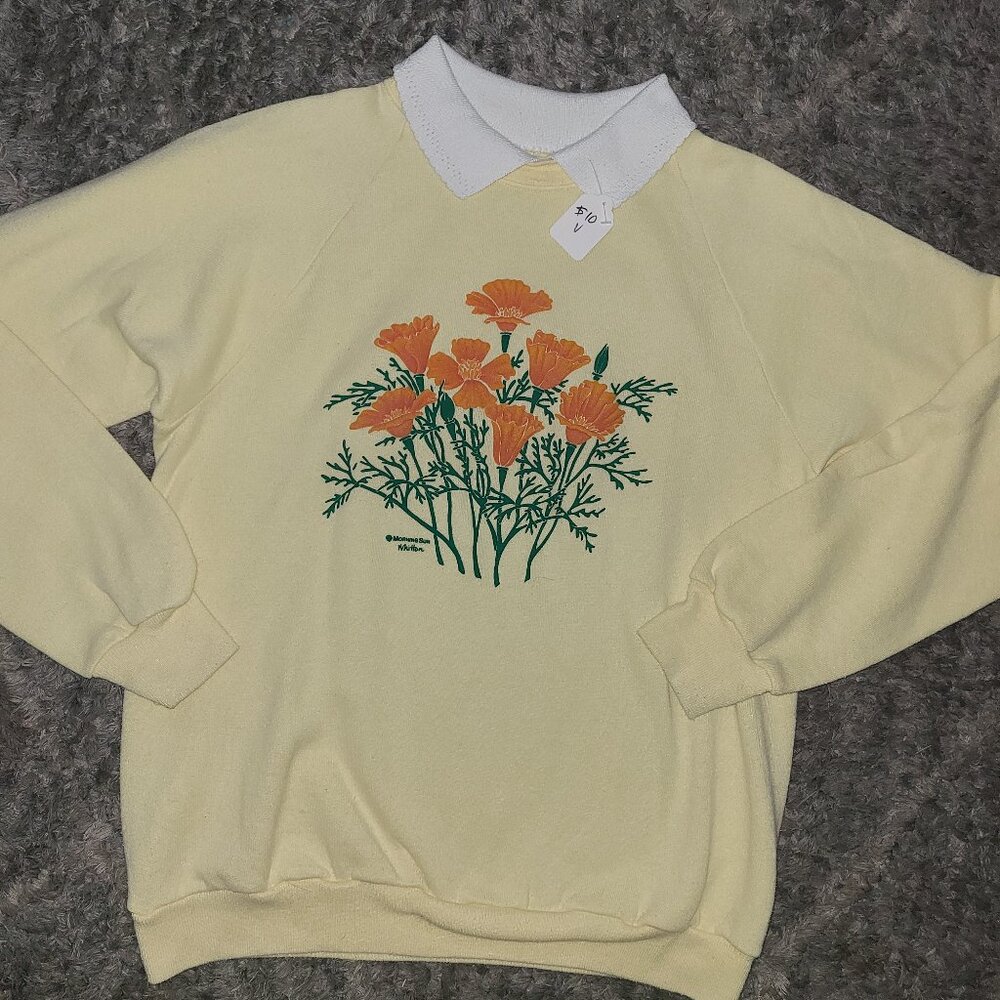 Womens vintage yellow collared sweater small